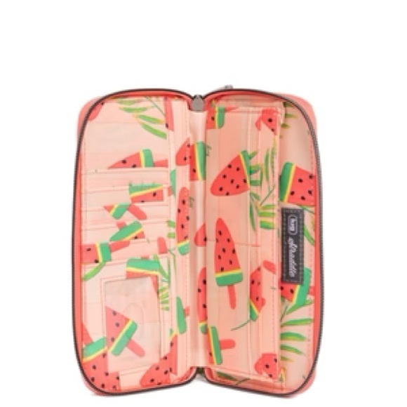NWT Lug Straddle RFID Wallet Popsicle Pink - Picture 3 of 4
